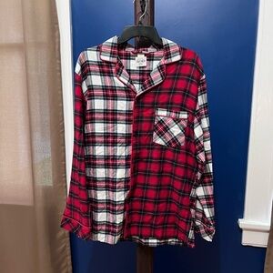 St. John’s Bay men’s plaid pajama top size medium